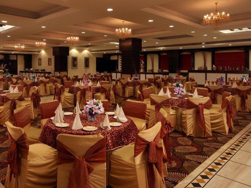 Hotel Golden Tulip Amritsar Zewnętrze zdjęcie